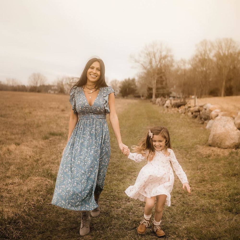 Meet your Posher, Felicia